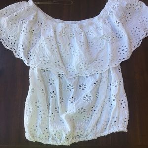 White flower crop top